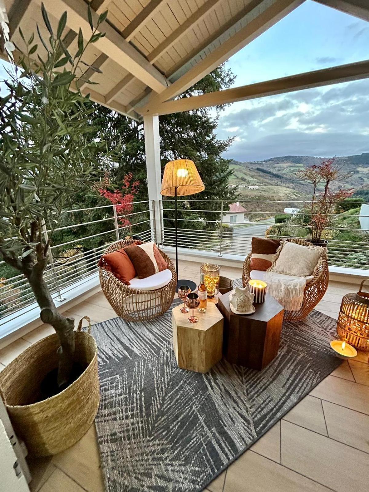 Ferienwohnung Les Terrasses Du Pilat La Valla-en-Gier Exterior foto